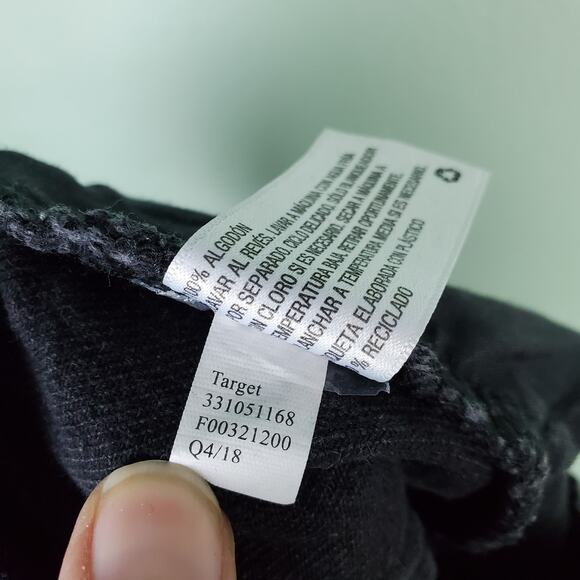 Wild Fable High Rise Black Distressed Frayed Shorts Size 2 - Picture 7 of 7